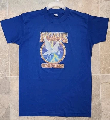 Camiseta De Colección Clash Of The Titans Pegasus Devknit Talla XL Foto 1 de 4