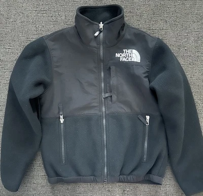 Куртка унисекс The North Face детский размер маленький 7/8 черная на молнии из флиса - Изображение 1 из 4