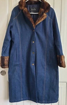 Abrigo largo de mezclilla Terry Lewis Classic Luxuries forrado de piel sintética talla S Foto 1 de 4