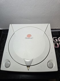 Sega Dreamcast Console HKT-3020 For Parts Or Repair Does Not Read Discs