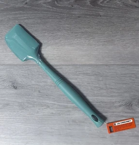 LE CREUSET Medium SPATULA Silikon Revolution TÜRKIS Neu Mit Etikett - Bild 1 von 6