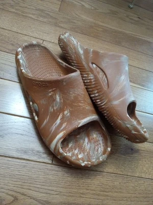 Sandalias Crocs Mellow Recovery Mármol Coñac Cómodas Slides Hombres Talla 12 NUEVAS Foto 1 de 4
