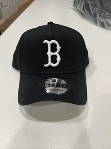 New Era mens Authentic Boston Redsox Black & White 9Fifty Snapback Cap - Picture 1 of 3