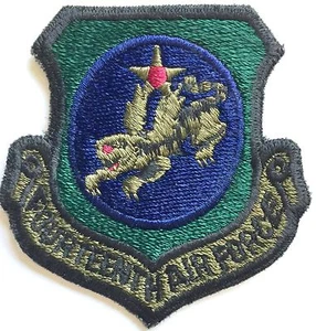 DE COLECCIÓN DECIMOCUARTO PARCHE MILITAR ORIGINAL DE LA FUERZA AÉREA EN NUEVO ESTADO - Imagen 1 de 2