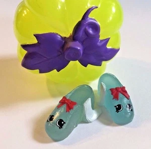 Shopkins Exclusive HALLOWEEN Pumpkin 2017 Spooky Glow Teenie 1 & Tiny 2 GLOW - Picture 1 of 1