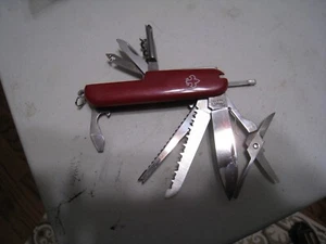 Vintage Fury Knife 10215 Made In China 8 Tools, toothpick, tweezers - Picture 1 of 3