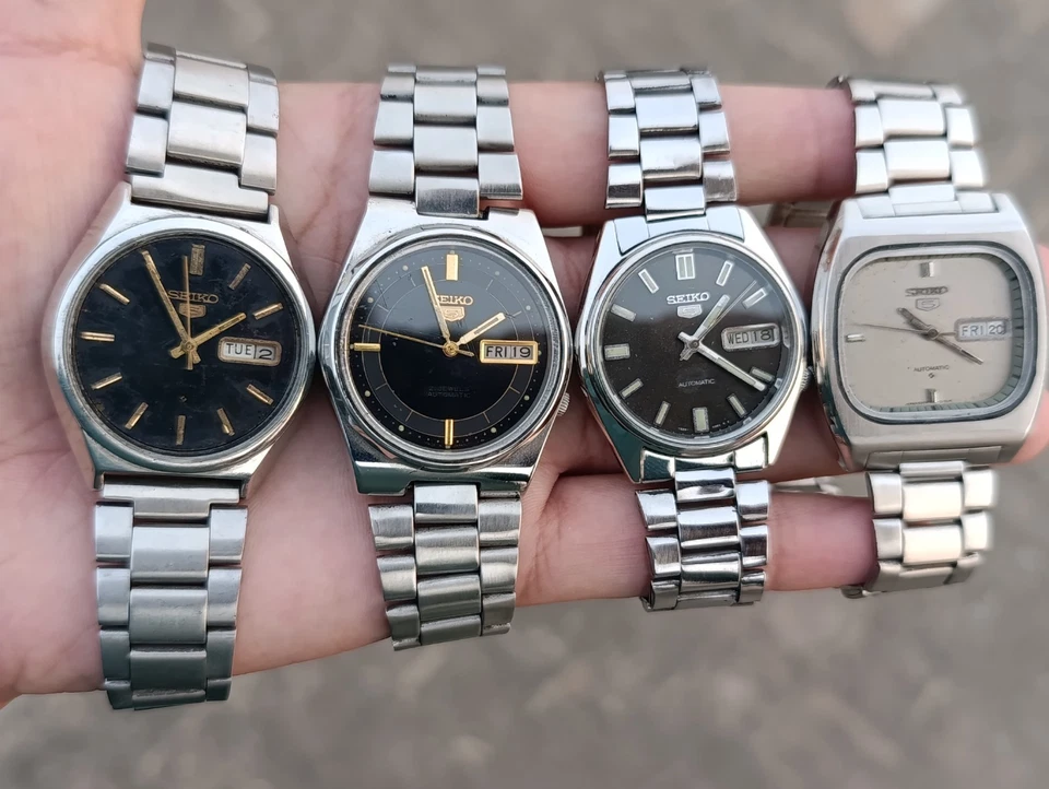 Lot of 4 Vintage Seiko 5 Automatic Day-Date SS Men's Japanese Wristwatches - Image 1 of 4