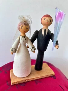 Estatuilla rara de boda soviética vintage novia, novio 1974-velo, vestido, ramo - Imagen 1 de 13