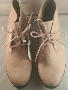 White Mt. Laveda Ankle Boots Booties Tan Wedge Women's US Size 8 NWT - Picture 1 of 6