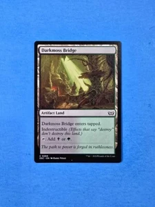 1x Darkmoss Bridge Commander Duskmourn House Of Horror Artifact Land Card 269 - Picture 1 of 2