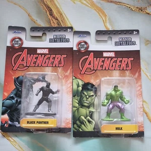 2 x Marvels Avengers Nano Metal Figs Black Panther & Hulk - Picture 1 of 5