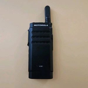 Motorola SL300 Handheld 2 Way Radio - Tested Working See Details - Zdjęcie 1 z 11