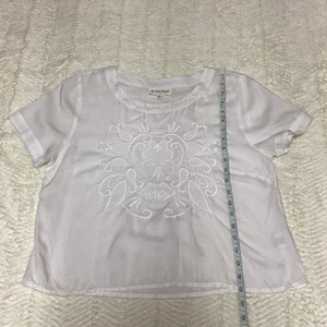 Beautiful White Embroidered Olive + Oak Medium Cropped Boho Oversized Top - Picture 1 of 6