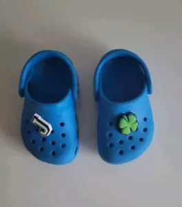 Sandalias zuecos Crocs informales unisex azules talla C4 - Imagen 1 de 6