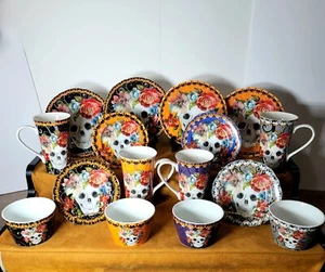 16 piezas raras 222 Quinto "Marbella"" Calaveras de Azúcar Cena/Almuerzo Set ¡Nuevo! - Imagen 1 de 11