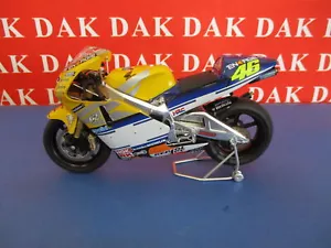 Die cast 1/12 Modellino Moto Honda NSR500 2001 Valentino Rossi - Foto 1 di 9