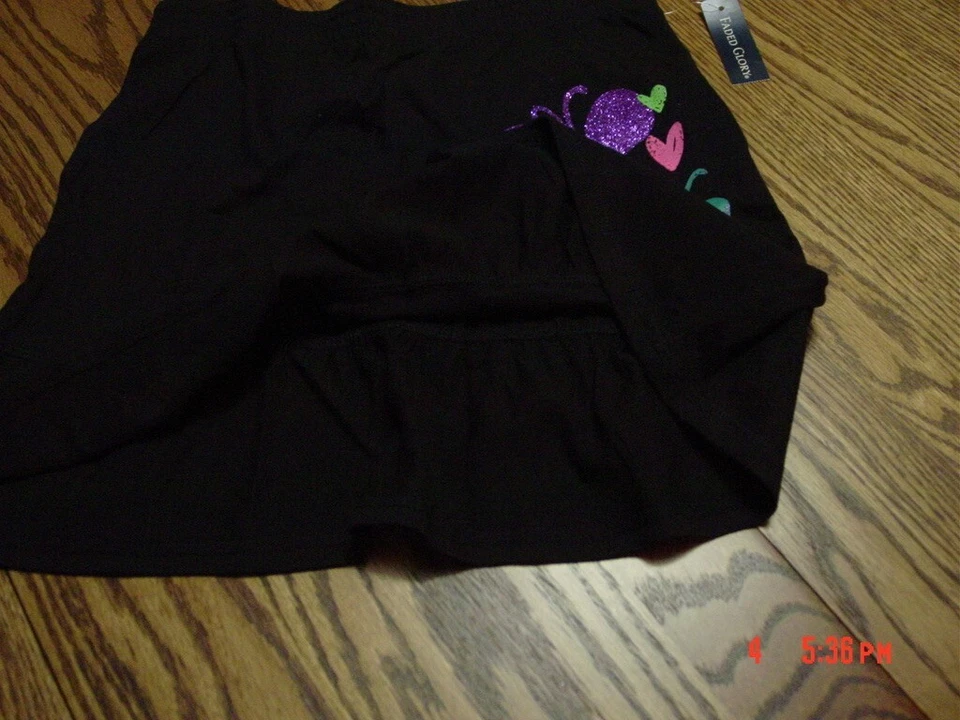 Falda ligera para niñas de Faded Glory Foto 1 de 3