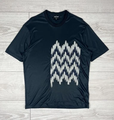 Camiseta Giorgio Armani Italia 100% Modal Abstracción Bordada Estampado Talla 52 Foto 1 de 4
