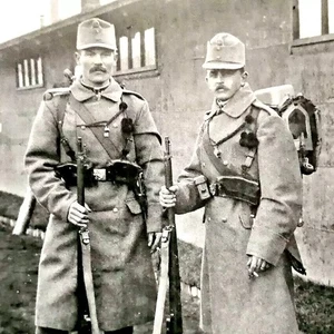 Álbum de fotos de fusileros ucranianos Sich 1914-1920 - Libro de historia de las Fuerzas Armadas - Imagen 1 de 24