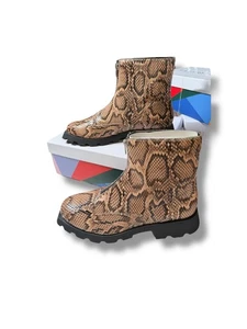 Katy Perry Daarling Combat Boot Shoes Womens Size 10M 40 Snake Print Zip - Picture 1 of 6