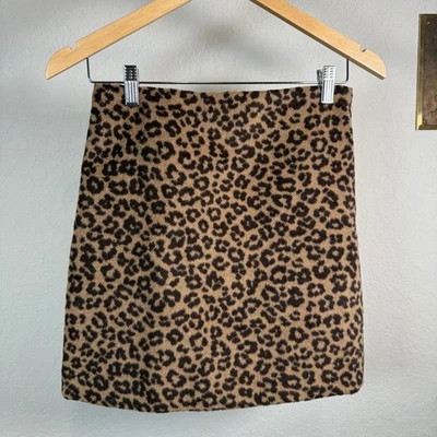 Minifalda Loft Estampado Leopardo Talla 0 Marrón Negra Textura Difusa Foto 1 de 4