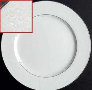 SOUTHWICKE Porcelain China 10" Dinner Plate with Platinum Trim Made in Japan - Picture 1 of 9