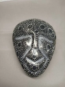 Besmo Carved Face Trinket Box - Picture 1 of 5