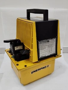 Enerpac PAM-1042 Air Hydraulic Pump 4/3 manual valve, 700bar/10,000psi - TESTED - Picture 1 of 16