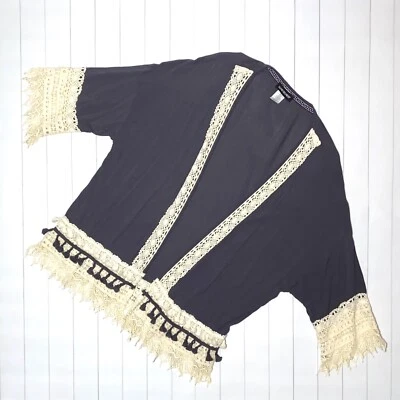 Cárdigan para mujer Weavers gris crema kimono crochet flecos borla boho manga 3/4 Foto 1 de 4