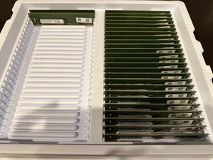 Lotto di 27: HP Micron 8GB 1Rx8 PC4-3200AA DDR4-3200 ECC RDIMM MTA9ASF1G72PZ-3G2R1 - Foto 1 di 2