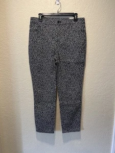 Chicos So Slimming Girlfriend Slim Leg Ankle Pants Womens 1.5R Black Dots NWT - Picture 1 of 13