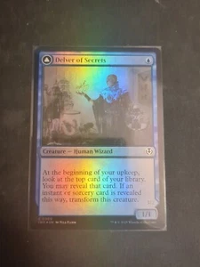Lámina remasterizada Innistrad Delver of Secrets / Insectile Aberration - Imagen 1 de 2