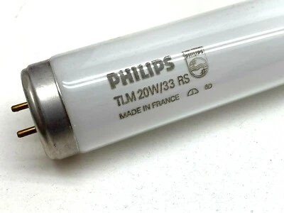 (2-Pack) Philips TLM20W/33RS Fluorescent Tube Lamp Light Bulb 20W 24" T12 4100K - Image 1 of 4