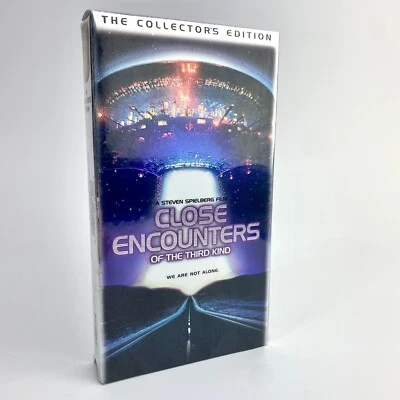 Close Encounters of the Third Kind VHS Collector's Edition Stephen Spielberg - Image 1 of 4