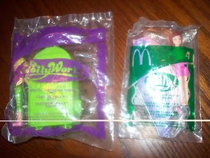 2006 McDONALDS POLLY POCKET #4 ~ LILA MIT SEGELBRETT & POLLY WORLD - Bild 1 von 1
