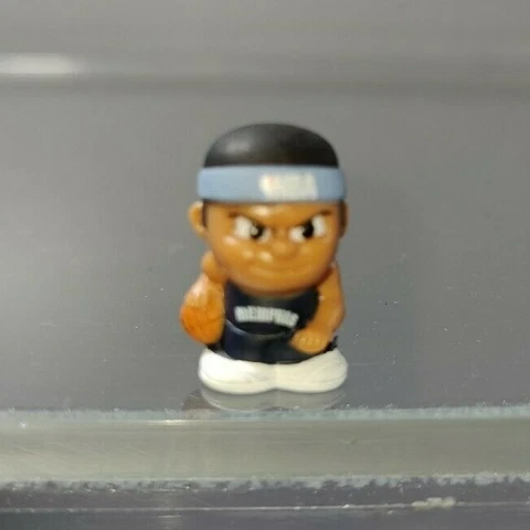 RARE 1" TALL MEMPHIS GRIZZLIES NBA SERIES 1 TEENYMATES BASKETBALL FIGURE Cover