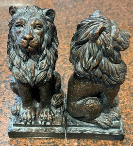 Par De Sujetalibros León Sentado De Colección Resina Tono Bronce Pesado 7" Alto Chip Leer - Imagen 1 de 8