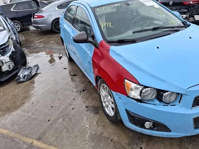 Alternador usado compatible con: Chevrolet Sonic 2014 1,8 L AT grado A Foto 1 de 4