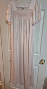 Camisón largo de nailon tricot de encaje transparente brillante rosa pálido VANITY FAIR talla pequeña - Imagen 1 de 7