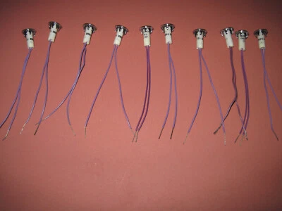 2990P4 Luz Indicadora Blanca y Cromo 28V Nueva No Caja Lote de 10 IDI  Foto 1 de 3