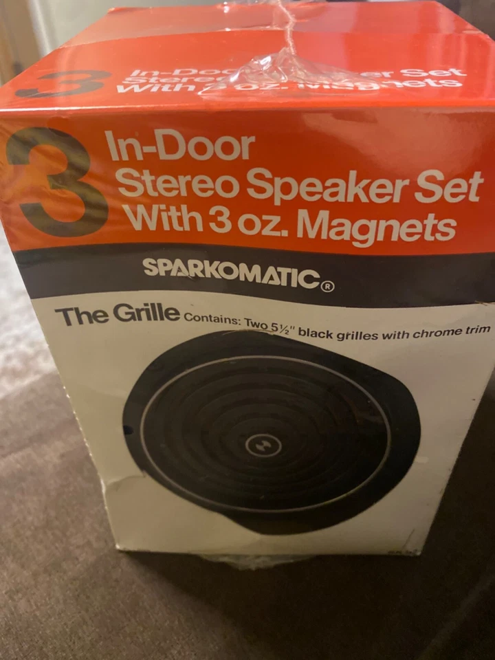 Juego de altavoces estéreo de interior SPARKOMATIC de colección con 3 oz. Imanes Foto 1 de 4