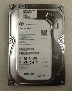 Seagate Desktop SSHD 1 TB 7200 ST1000DX001 916846-001 3.5 Inch Drive SATA NEW - Afbeelding 1 van 10