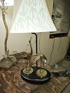 Large Mid Century Vintage Asian Chinoiserie Lamp Brass Cranes  - Picture 1 of 3
