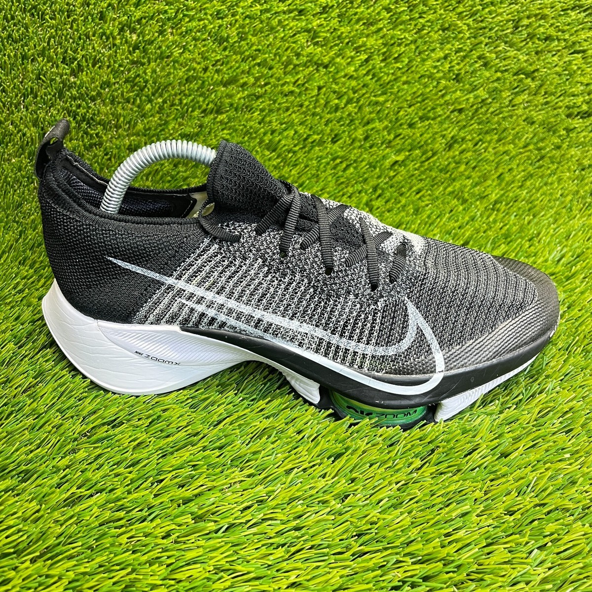 Nike Air Zoom Tempo NEXT% Flyknit Black White for Sale Nike Air Zoom Tempo NEXT% Flyknit Black White for Sale