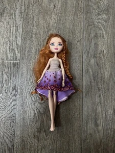 Ever After High Doll Holly O'Hair 1st First Chapter 1 - Picture 1 of 5