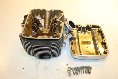 2014 VICTORY CROSS COUNTRY ENGINE TOP END CYLINDER HEAD 3022600 Foto 1 de 4