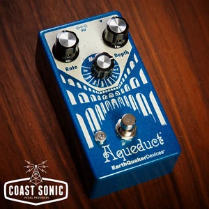 EarthQuaker Devices Aqueduct Vibrato - Picture 1 of 2