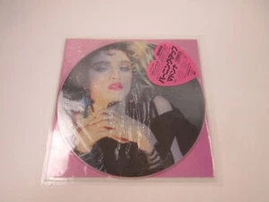 MADONNA Picture disk SIRE P-15002 Japan LP Vinyl B - Picture 1 of 8