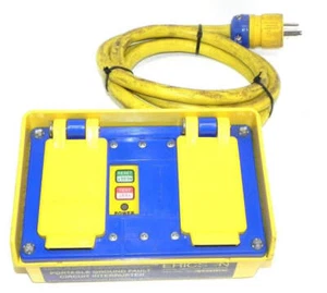 ERICSON 1060 AUTO GUARDIAN G1800W 15A 120V 5-15 - Picture 1 of 2