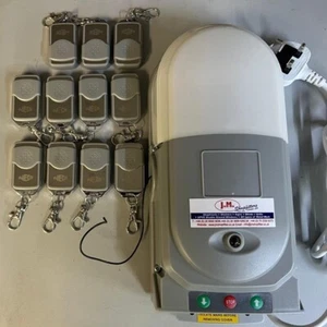 Neco Essati Remote Control System with 11 Remotes - Picture 1 of 5